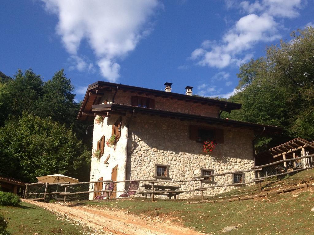 Вилла Agriturismo Agrimon Sabbio Chiese Экстерьер фото